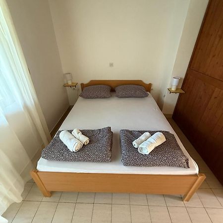 Blue Lagoon Studio Apartments كليك المظهر الخارجي الصورة