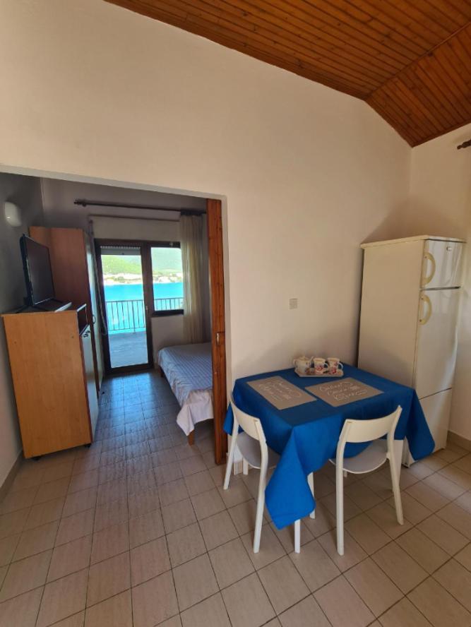 Blue Lagoon Studio Apartments كليك المظهر الخارجي الصورة