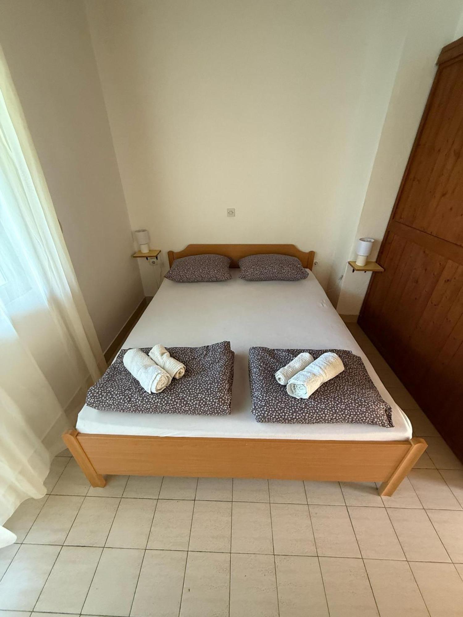 Blue Lagoon Studio Apartments كليك المظهر الخارجي الصورة